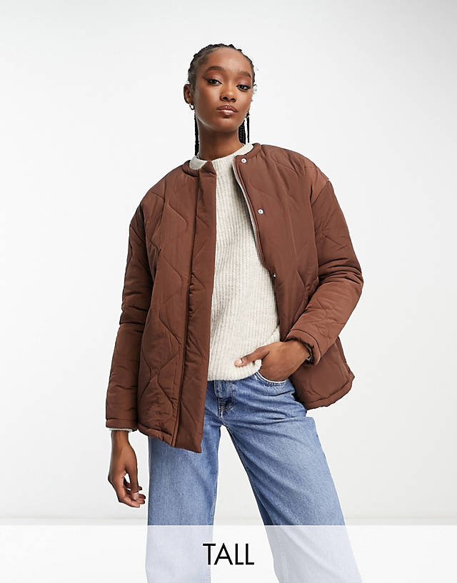 LOLA MAY TALL - oversized quilted jacket in chocolate brown