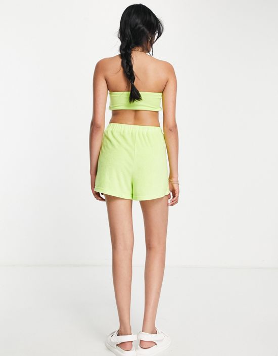 https://images.asos-media.com/products/lola-may-towelling-shorts-in-lime/201746372-2?$n_550w$&wid=550&fit=constrain