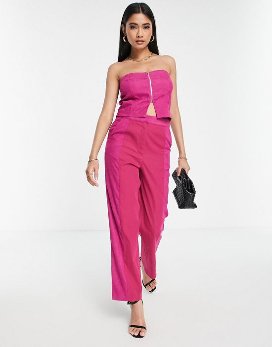 https://images.asos-media.com/products/lola-may-zip-up-crop-top-in-berry-pink-part-of-a-set/202486801-3?$n_550w$&wid=550&fit=constrain