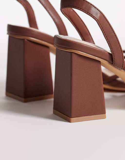 London Rebel Ash strappy mid block heeled sandals in chocolate, 3 of 4
