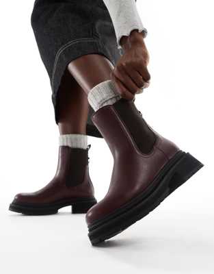 Becky chunky mid ankle Chelsea boots in burgundy-Red