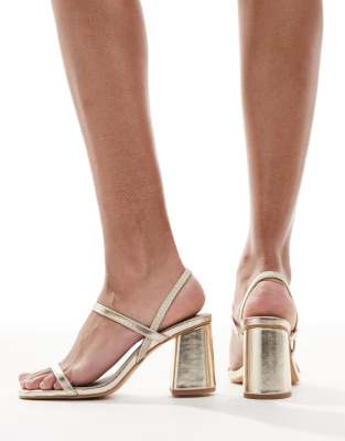London Rebel Block Heel Sandals In Gold