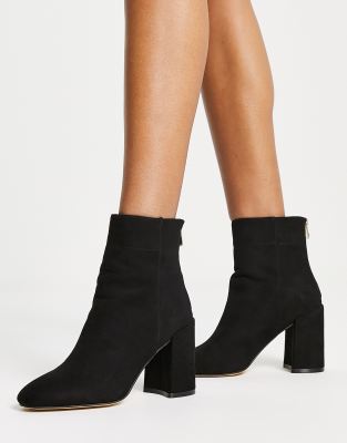 Nadia Black Ruched Ankle Boots – London Rebel