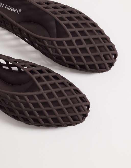 London Rebel caged ballet flats in brown matte jelly, 3 of 4