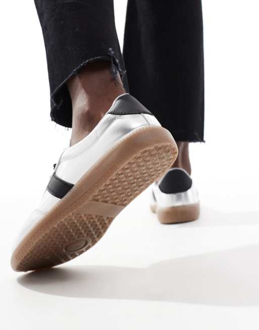 London Rebel - Cally - Sneakers argento con suola in gomma, 5 di 5