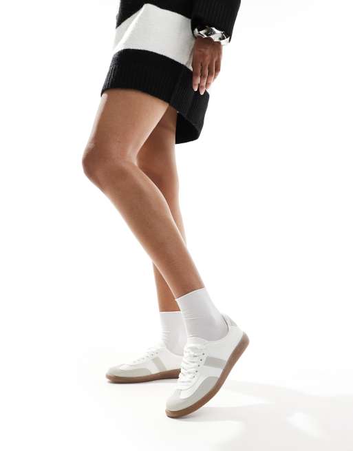 London Rebel Cally trainer with gum sole in white and grey ASOS
