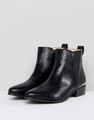 London Rebel - Chelsea boots met lage hak met metalen inzet | ASOS