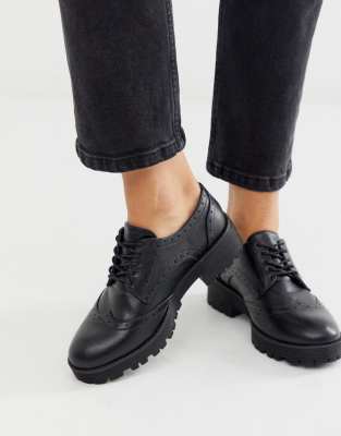 black lace up ladies shoes