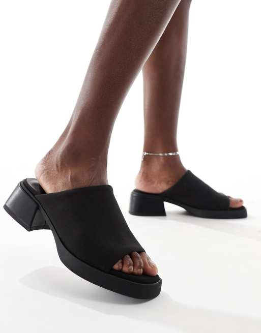 London Rebel chunky low heeled mules in black