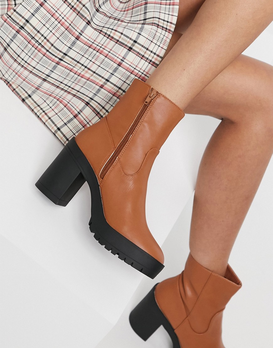 London Rebel chunky platform ankle boots in tan