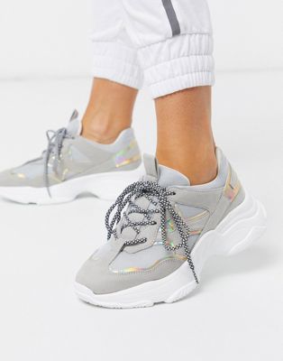 10 Outfit-Making Sneakers for Spring 2021 / 2022 » Fashion Allure