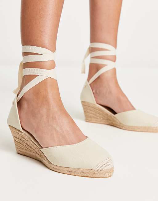 London Rebel – Espadryle na koturnach w kolorze ecru