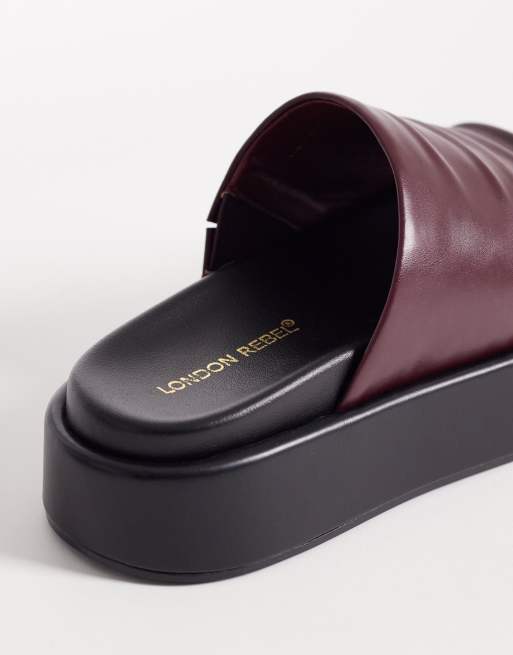 London Rebel flatform slides in burgundy, 4 of 4