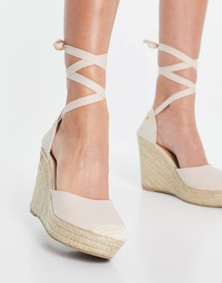 London Rebel High Tie Leg Espadrille Wedges In Beige-neutral In White