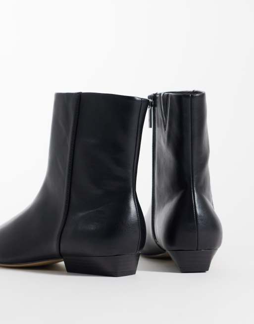 London Rebel Ida refined ankle boots in black, 4 of 4