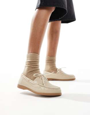 LONDON REBEL LACE-UP BOAT SHOES 