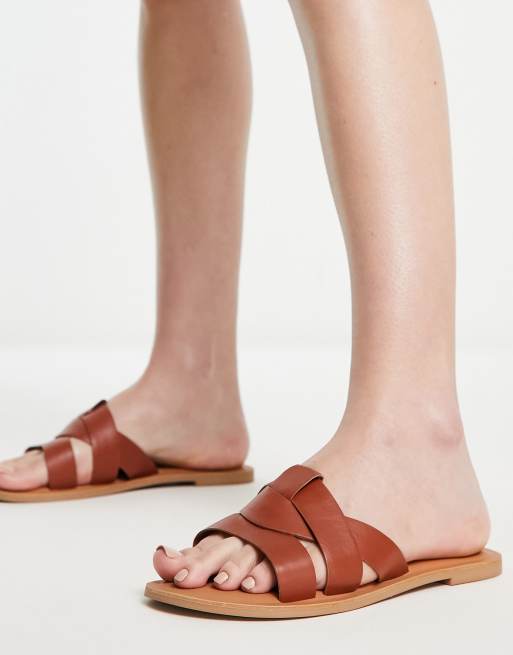 London Rebel Leather loop front slider in tan
