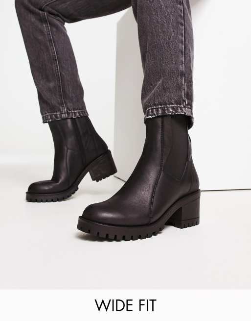 Wide fit 2025 heeled chelsea boots