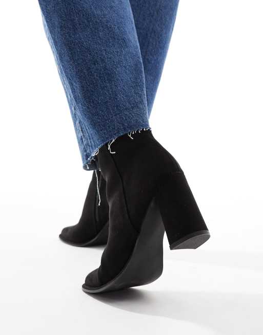 London Rebel Maddie block heel ankle boot in black micro