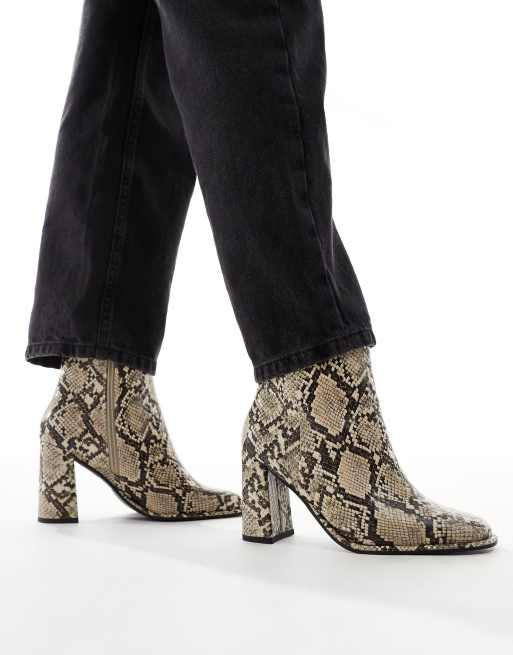 London Rebel Maddie block heel ankle boots in snake , 2 of 4