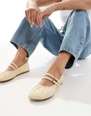 London Rebel - Mia - Ballerines froncées à brides - Jaune babeurre