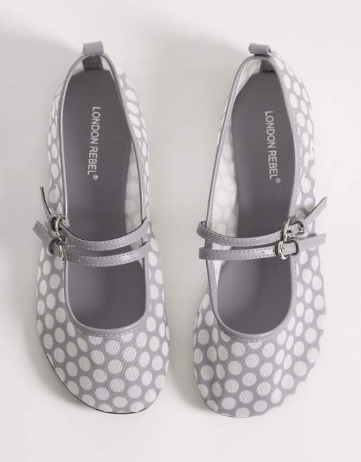 London Rebel – Mia – Geraffte Riemchen-Ballerinas in Grau mit Polka Dots, 2 von 4
