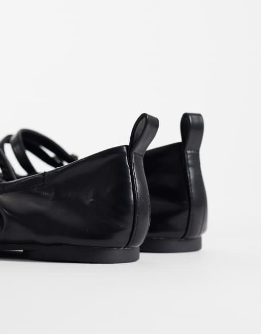 London Rebel Mia strappy ruched ballet flats in black, 4 of 4