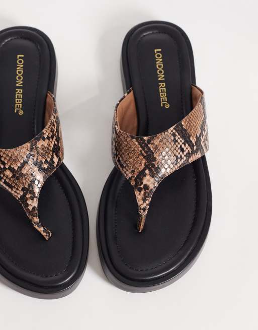 London Rebel - Mira - Sandali infradito flatform pitonati, 2 di 4