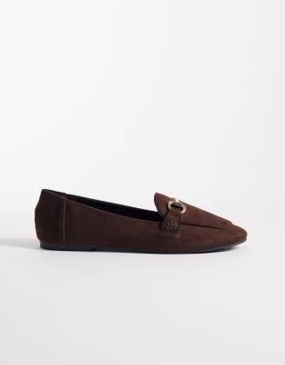 London Rebel - Nori - Loafer in Mikro-Schokobraun mit Schnallendetail-Brown