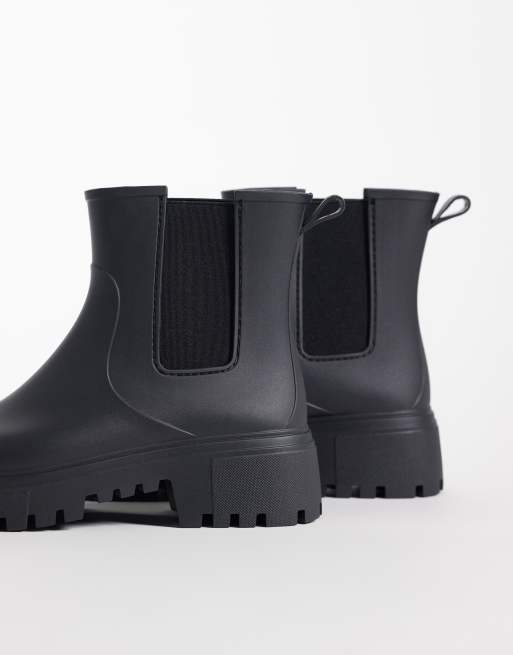 London Rebel Phoebe chunky chelsea rain boots in black, 4 of 4