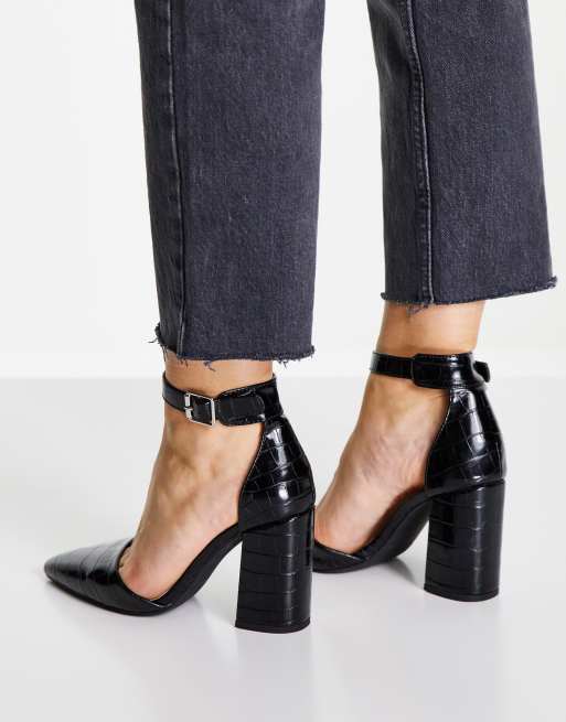 Black shiny sale block heels