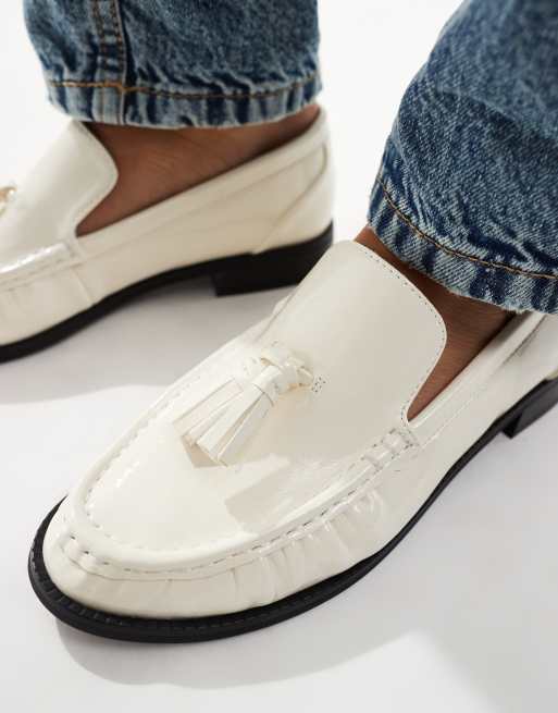 London Rebel Sadie ruched detailing tassel loafers in patent ecru