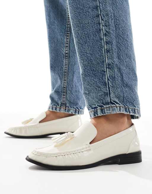 London Rebel Sadie ruched detailing tassel loafers in patent ecru