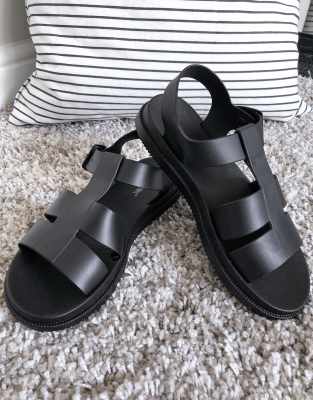 sandales souples