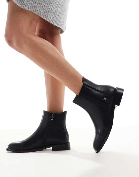 London Rebel Scarlett refined chelsea boots in black - view 1