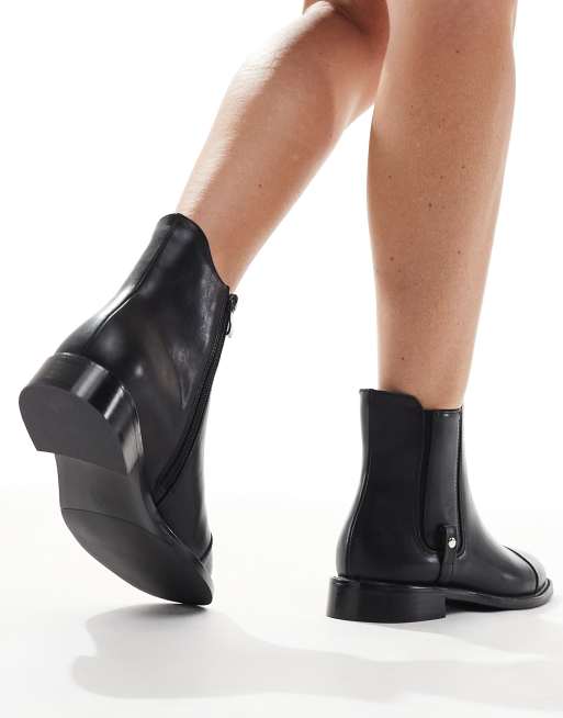 London Rebel Scarlett refined chelsea boots in black, 2 of 4