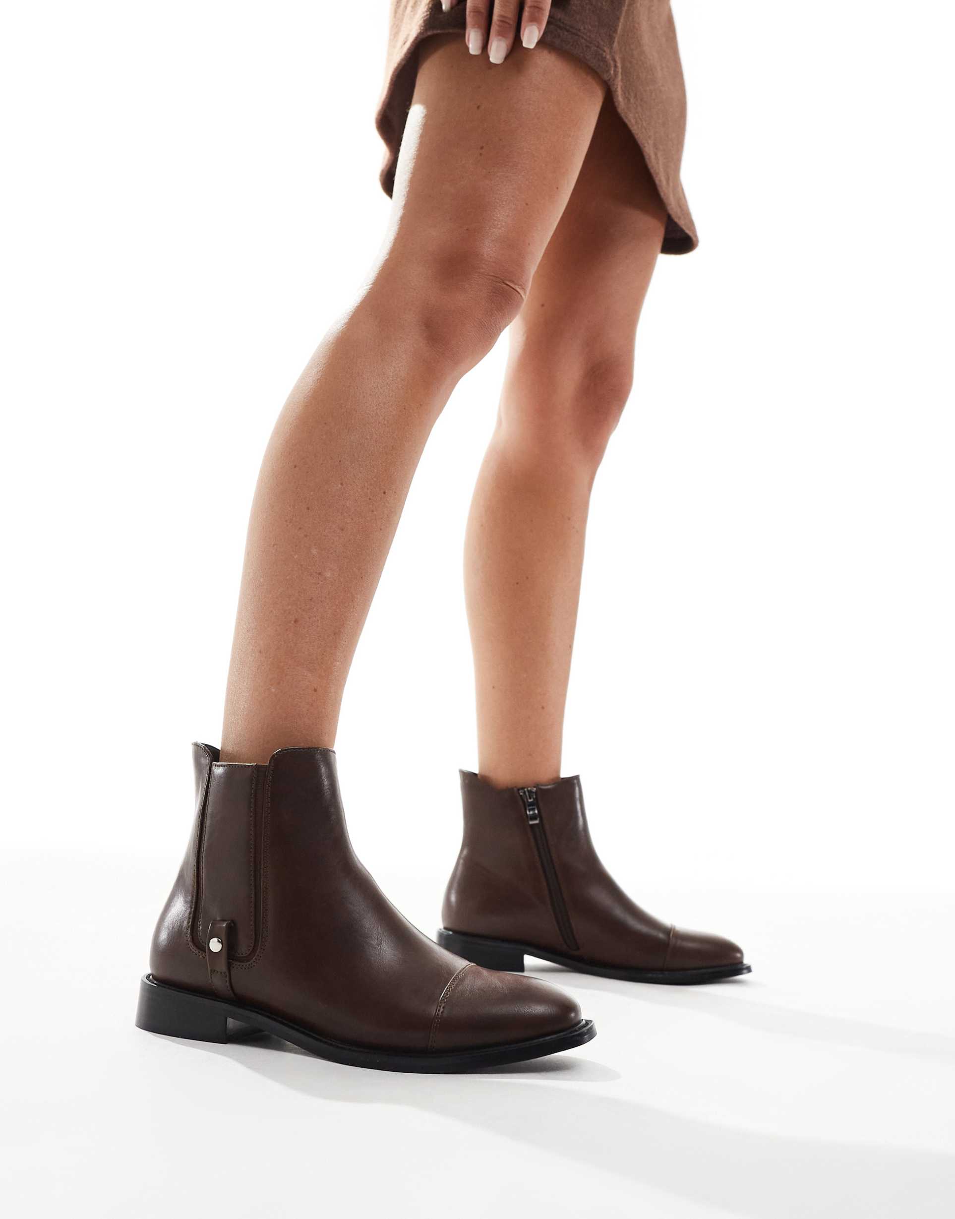 london rebel scarlett refined chelsea boots in brown
