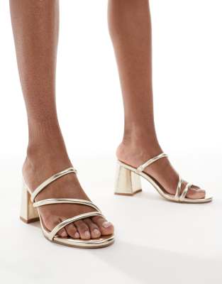 London Rebel - Slip-on-Riemchensandalen in Gold mit Blockabsatz, weite Passform-Goldfarben