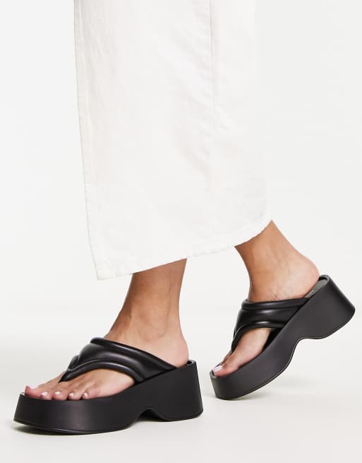 London Rebel - Sorte flatform-sandaler med tårem, 4 af 4