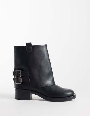 Square Toe 1