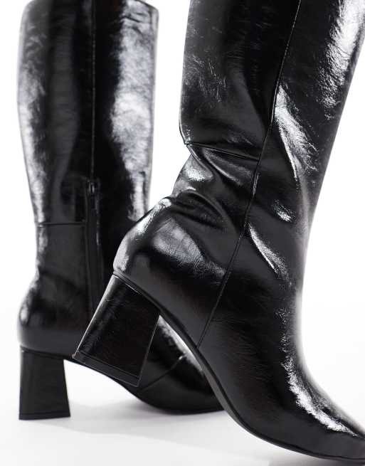 London Rebel – Stiefel in Schwarz mit Blockabsatz, weite Passform, 3 von 4