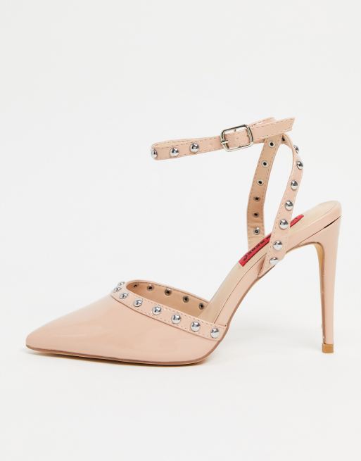 Studded pointed toe outlet heels