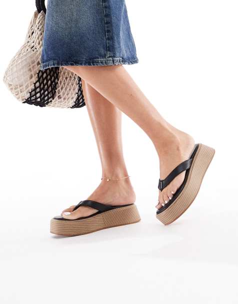 London Rebel thong flatform espadrille sandal in black PU - view 1