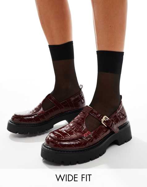 London Rebel - Tilly - Mary Jane schoenen met brede pasvorm en dikke zool in bordeauxrood met krokodillenmotief - view 1
