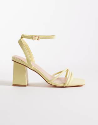 London Rebel Wide Fit - Ash - Riemchen-Sandaletten in Zitrus-Limettengrün mit mittelhohem Blockabsatz, weite Passform-Ge...