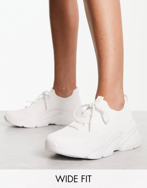 London Rebel Wide Fit - Baskets en maille à semelle chunky - Blanc