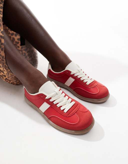 London Rebel Wide Fit – Cally – Czerwone buty sportowe z gumową podeszwą