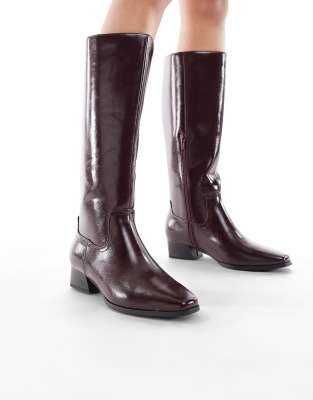London Rebel Wide Fit - Cassidy - Elegante Cowboystiefel in dunklem Kirschrot, weite Passform