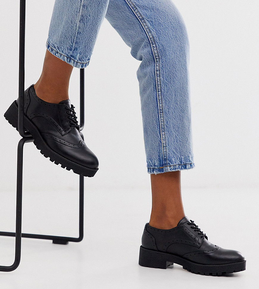 London Rebel wide fit chunky lace up brogues in black