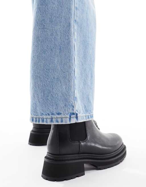London Rebel Wide Fit Emma chunky chelsea boots in black, 2 of 4